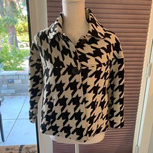 Cute and Cozy ZARA Houndstooth Coat Sz M
